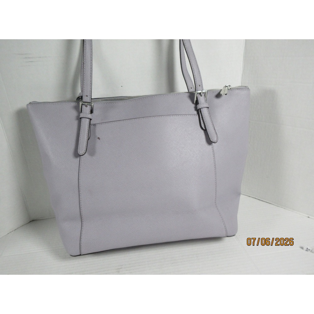 Michael Kors Voyager Tote Bag Lavender Purple Saffiano Leather Silver Hardware - Picture 2 of 9